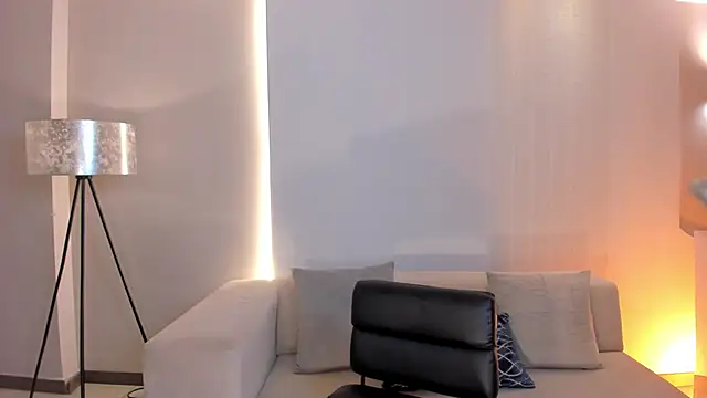 GigiLee  online show from 30, 1, 2025