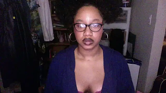 Snapshot of goddessdaisysky chatting on 28, 9, 2025 goddessdaisysky online show from 28, 9, 2025