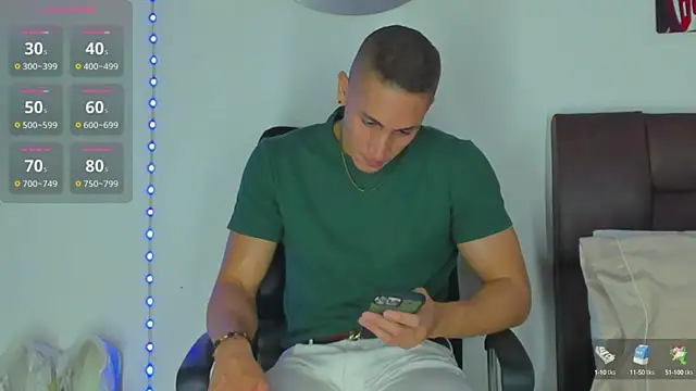 MikeRoss7777 online show from 15, 12, 2024