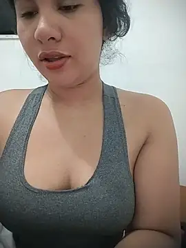Snapshot of Yara0k chatting on 2, 7, 2026 Yara0k online show from 2, 7, 2026