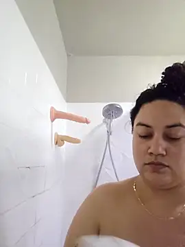 Snapshot of honeeyyy_pot chatting on 21, 2, 2026 honeeyyy pot online show from 21, 2, 2026