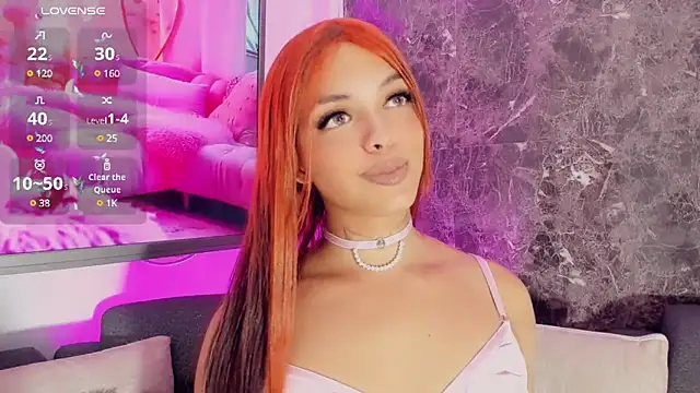 Emmaa Saenz  online show from 31, 12, 2024