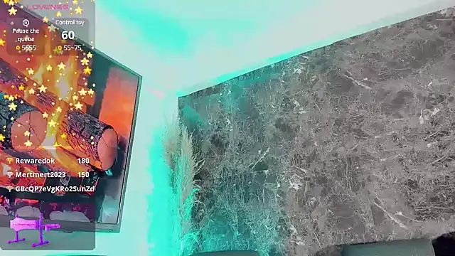 Emmaa Saenz  online show from 4, 1, 2025