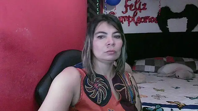 Snapshot of charlotedoll chatting on 21, 4, 2026 charlotedoll online show from 21, 4, 2026