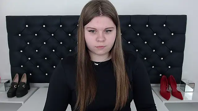 Snapshot of AbbyPleasure chatting on 6, 3, 2025 AbbyPleasure online show from 6, 3, 2025