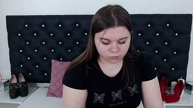 Snapshot of AbbyPleasure chatting on 10, 3, 2025 AbbyPleasure online show from 10, 3, 2025