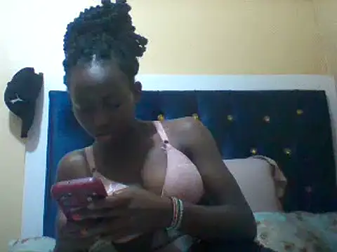 Snapshot of Seeexxxy-bree chatting on 2, 12, 2024 Seeexxxy-bree online show from 2, 12, 2024