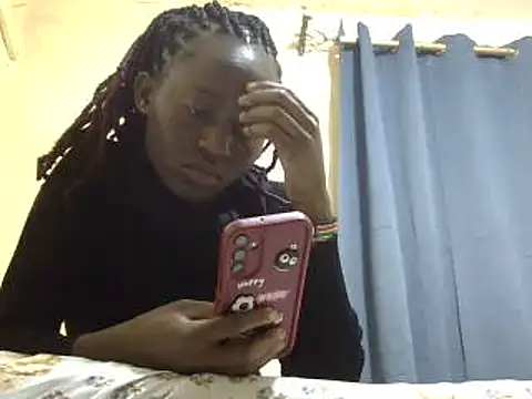 Snapshot of Seeexxxy-bree chatting on 18, 1, 2025 Seeexxxy-bree online show from 18, 1, 2025