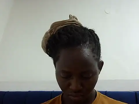 Seeexxxy-bree online show from 7, 4, 2026