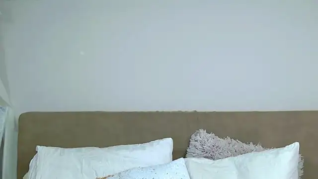 LuisaSin online show from 3, 11, 2025