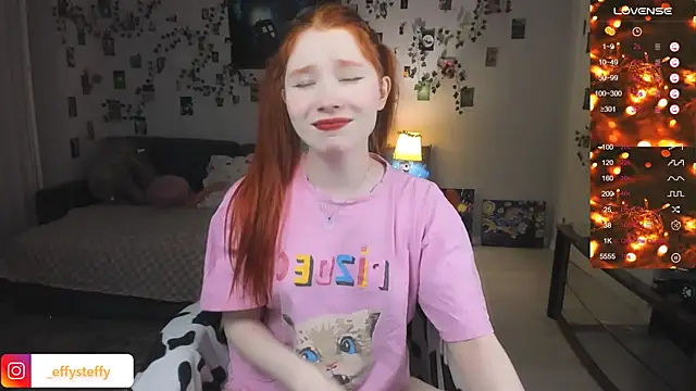 CallMeEffy1 online show from 19, 1, 2025