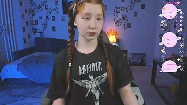 CallMeEffy1 online show from 26, 10, 2025