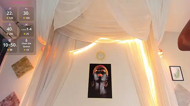 Kenia Montez online show from 18, 1, 2025