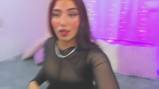 Snapshot of veronicaxx69 chatting on 3, 3, 2025 veronicaxx69 online show from 3, 3, 2025