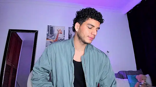 Curlblue online show from 9, 3, 2025