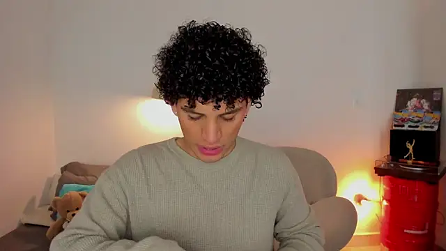 Curlblue online show from 17, 12, 2025