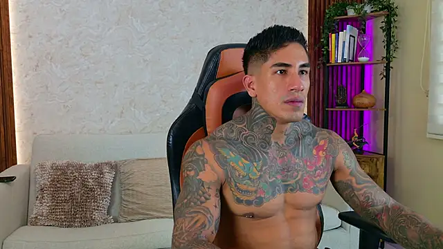 AdanReilly online show from 28, 11, 2025