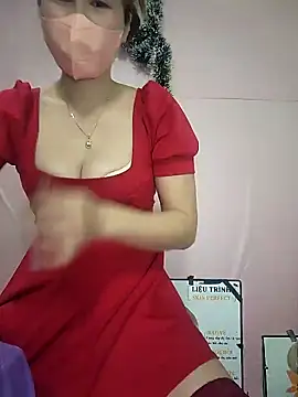 Snapshot of zizi_public chatting on 14, 2, 2025 zizi public online show from 14, 2, 2025