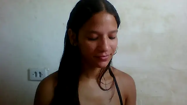 Snapshot of By_Aninha chatting on 12, 2, 2025 By Aninha online show from 12, 2, 2025