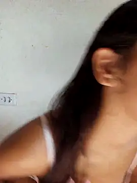 Snapshot of By_Aninha chatting on 17, 2, 2025 By Aninha online show from 17, 2, 2025