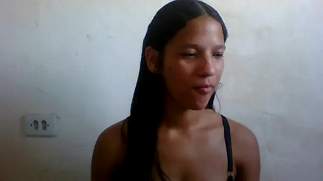 Snapshot of By_Aninha chatting on 23, 2, 2025 By Aninha online show from 23, 2, 2025
