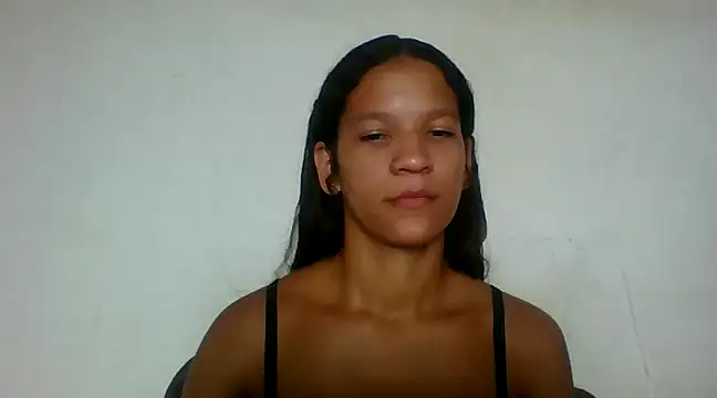 Snapshot of By_Aninha chatting on 8, 3, 2025 By Aninha online show from 8, 3, 2025