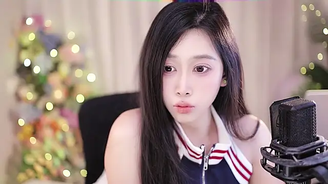 Snapshot of SleepArtist chatting on 19, 2, 2025 SleepArtist online show from 19, 2, 2025