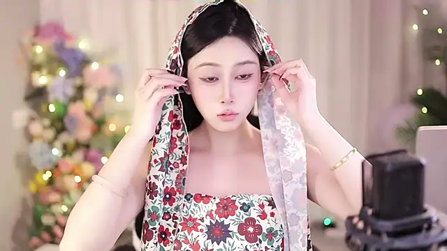 Snapshot of SleepArtist chatting on 22, 2, 2025 SleepArtist online show from 22, 2, 2025