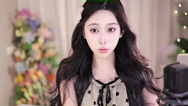 Snapshot of SleepArtist chatting on 24, 2, 2025 SleepArtist online show from 24, 2, 2025