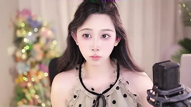 Snapshot of SleepArtist chatting on 24, 2, 2025 SleepArtist online show from 24, 2, 2025