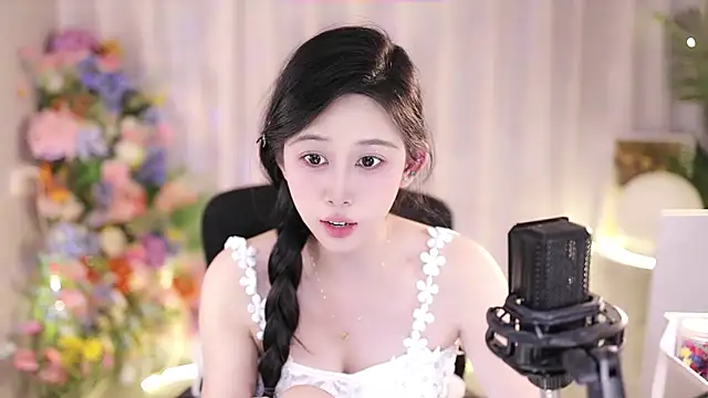 Snapshot of SleepArtist chatting on 3, 3, 2025 SleepArtist online show from 3, 3, 2025