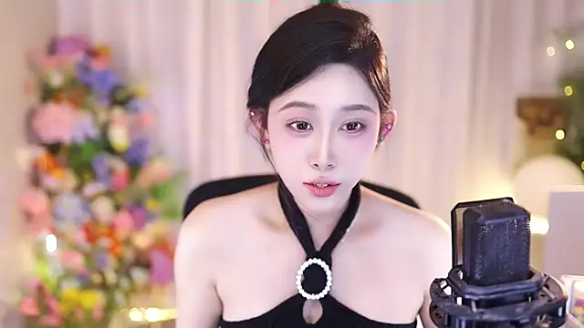 Snapshot of SleepArtist chatting on 6, 3, 2025 SleepArtist online show from 6, 3, 2025