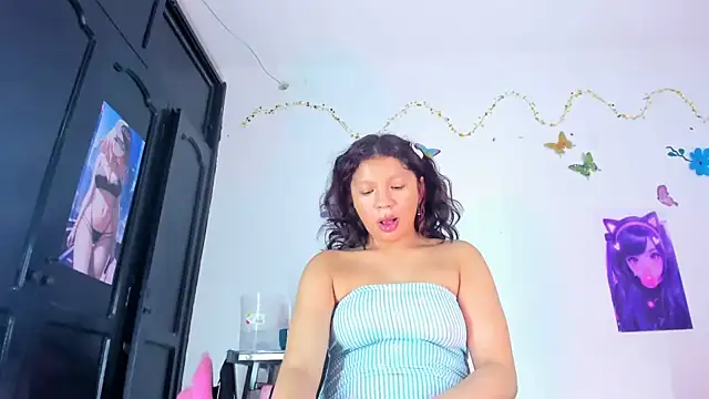 Emily Coper18 online show from 8, 2, 2025