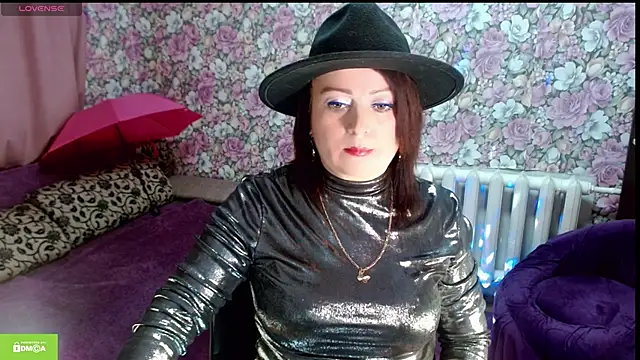 Julia-ru online show from 1, 6, 2026