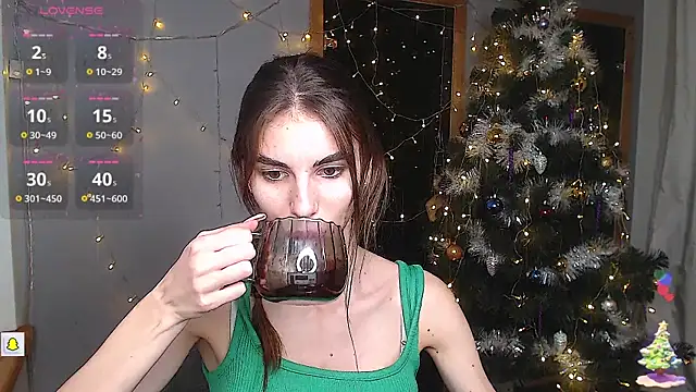 EmmyGreans online show from 12, 12, 2024