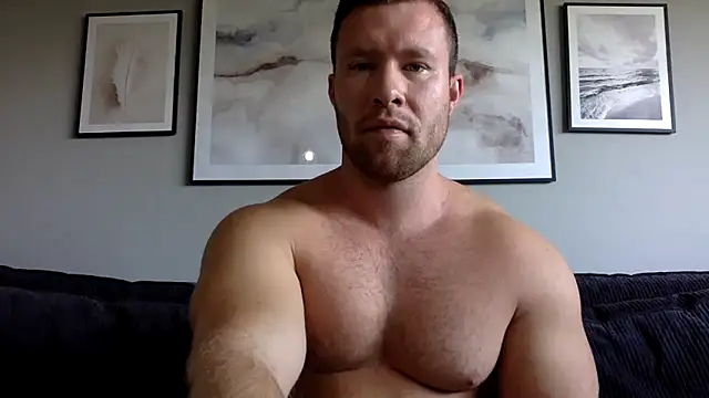 Snapshot of swekingxx chatting on 9, 9, 2025 swekingxx online show from 9, 9, 2025