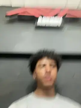 Snapshot of MagnusKing_ chatting on 24, 2, 2025 MagnusKing online show from 24, 2, 2025