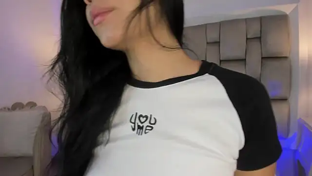 Mara Betancurt online show from 14, 3, 2025