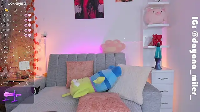  dayana miler online show from 17, 1, 2025