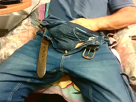 Snapshot of Giulio35_Pika chatting on 11, 9, 2025 Giulio35 Pika online show from 11, 9, 2025