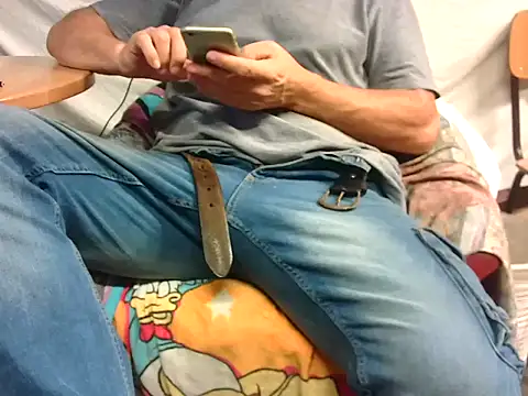 Snapshot of Giulio35_Pika chatting on 16, 9, 2025 Giulio35 Pika online show from 16, 9, 2025