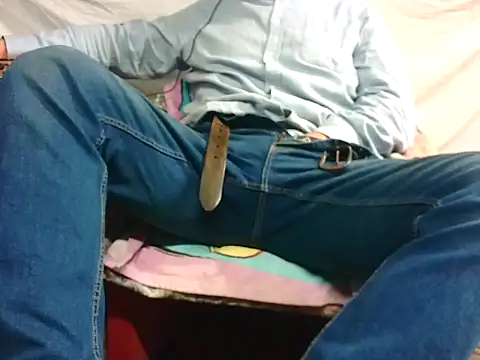 Giulio35 Pika online show from 19, 12, 2025