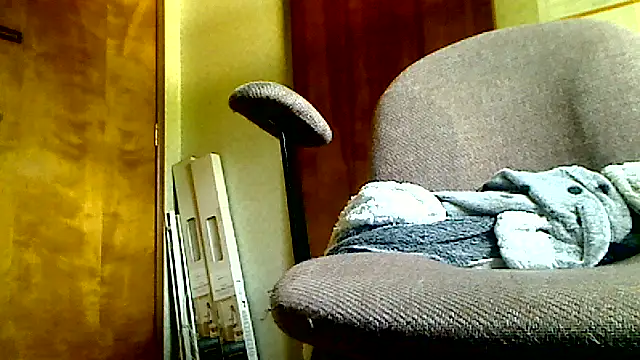 markluvskitty online show from 15, 4, 2026