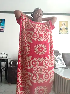 Snapshot of queennapal chatting on 7, 5, 2026 queennapal online show from 7, 5, 2026