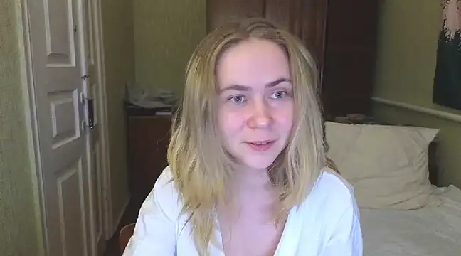 Riley Roo online show from 26, 2, 2025