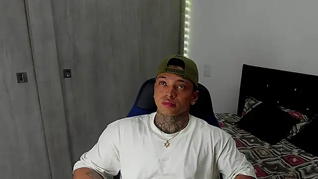 Stiven collins online show from 18, 2, 2025