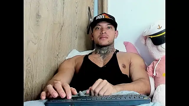 Stiven collins online show from 27, 10, 2025