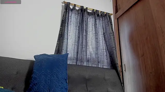 curt xxx online show from 19, 11, 2025