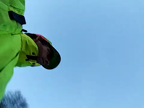 Knuffelstaaf123 online show from 11, 11, 2025