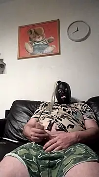 Knuffelstaaf123 online show from 14, 12, 2025